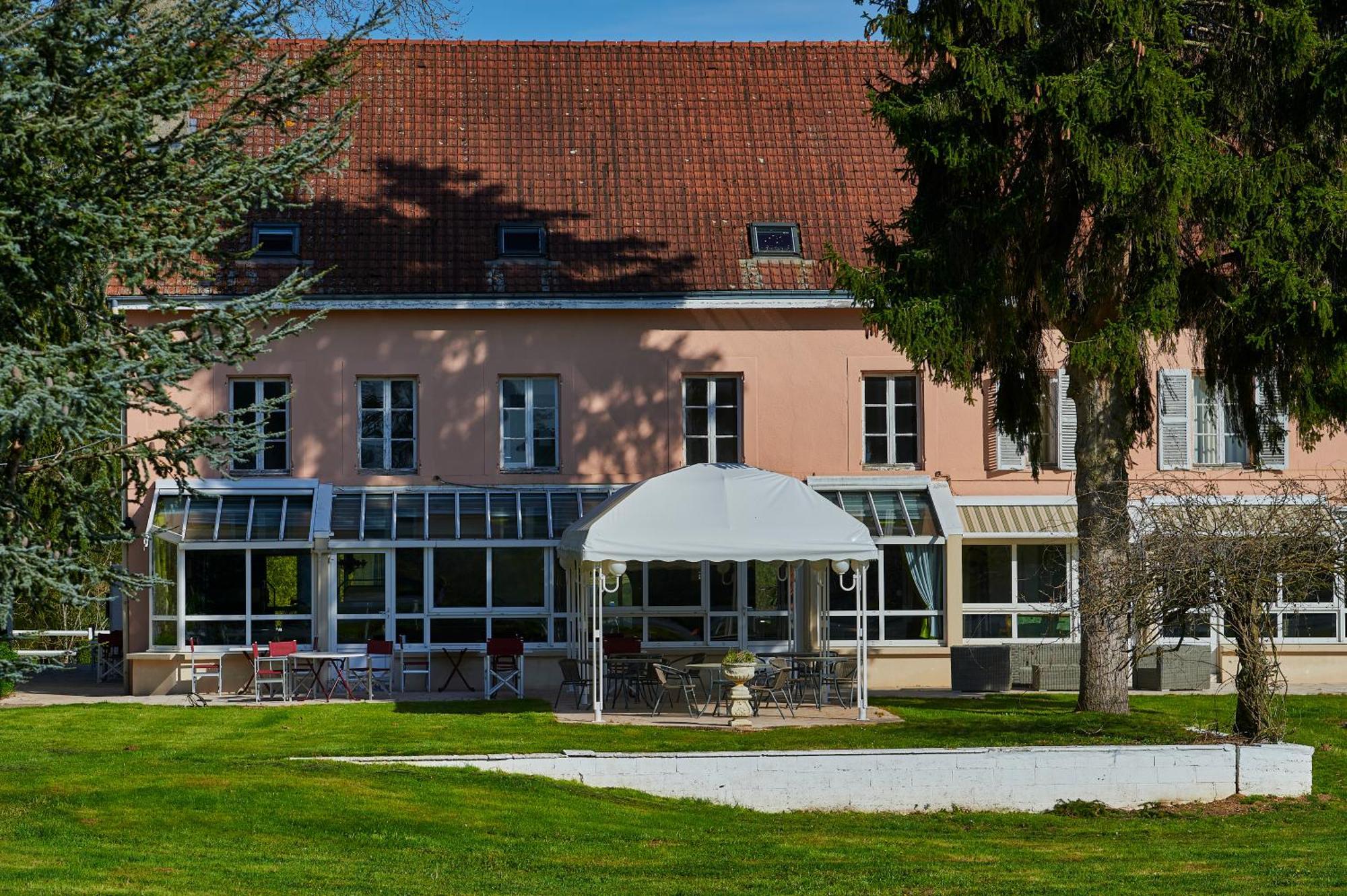 בזילס Logis Auberge Du Port מראה חיצוני תמונה